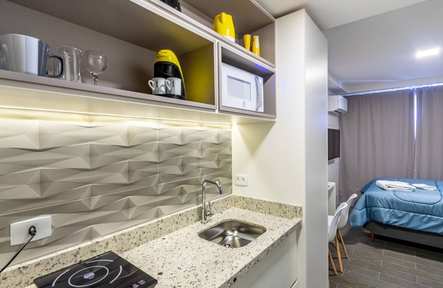 Studio Guaíra - Central - AYN015