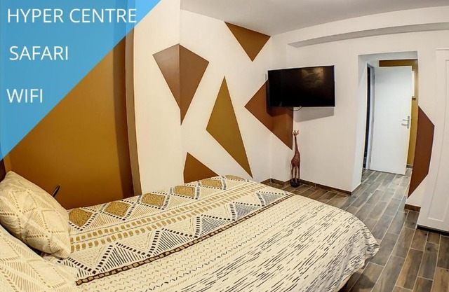 STUDIO HYPER CENTRE SAFARI TOUT ÉQUIPÉ WIFI NETFLIX 2PERS