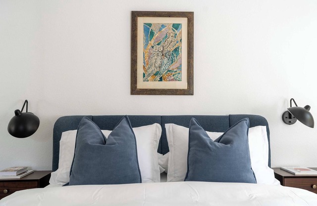 Studio in Beachwood Canyon