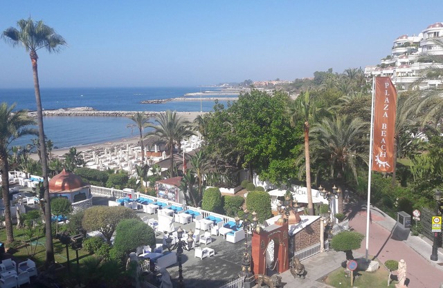 Studio in Puerto Banus, Marbella for Holidays or Business. POOL-PARKING-GARDE