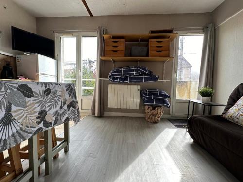 Studio in residential area