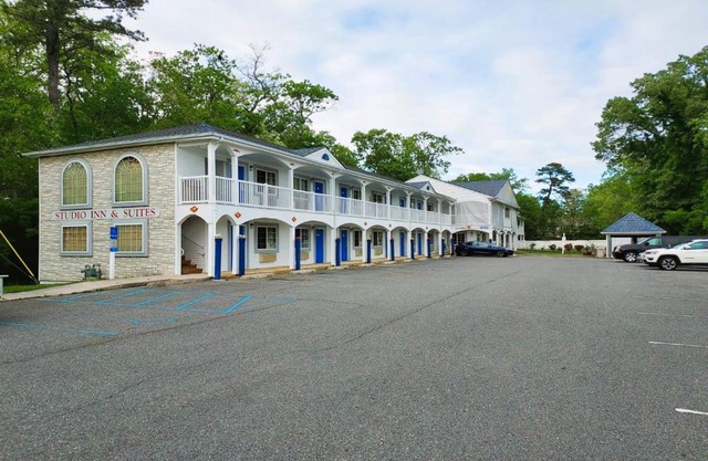 Studio Inn and Suites