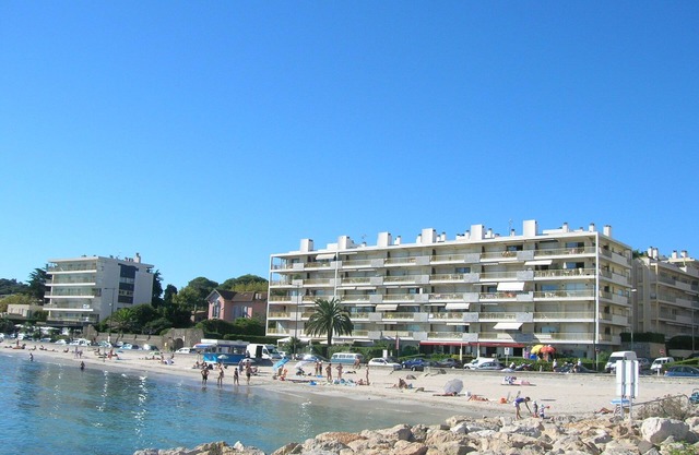 Studio located by the sea