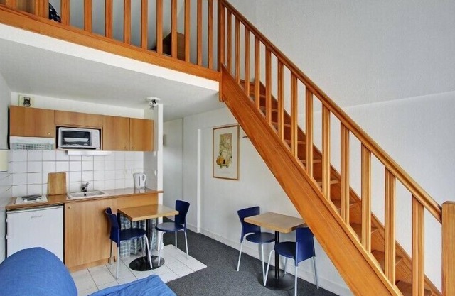 Studio Mezzanine for family of 4 in Les Lilas District