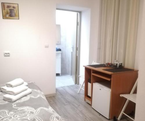 Studio Piata Amzei 1 (8 E)