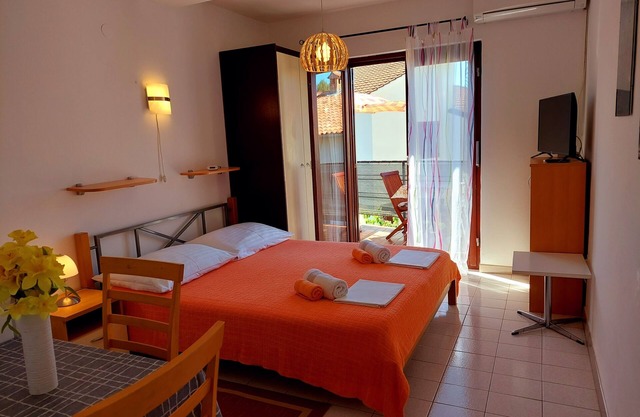 Studio Samsa in Rovinj - Borik 250 m vom Strand