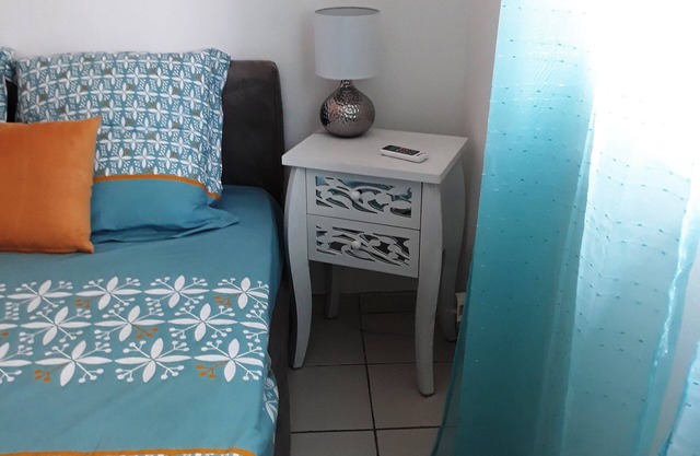 Studio with garden ideal location