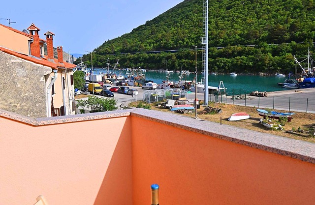 Studio with harbour view