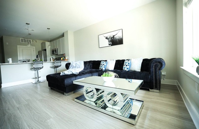 Stunning 1Bedroom Located In Kop