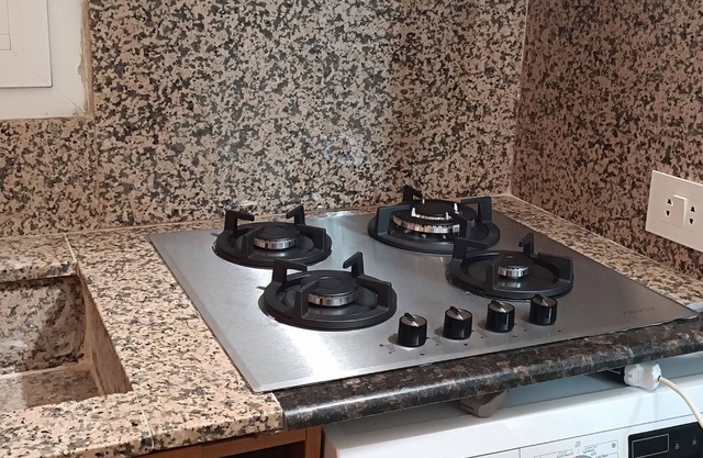 Stunning 2-Bedroom Apartment, Breathtaking Sea & River Views, Scenic Coastline