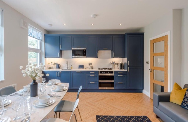 Stunning 3 Bed Duplex Apartment in the heart of West Hampstead