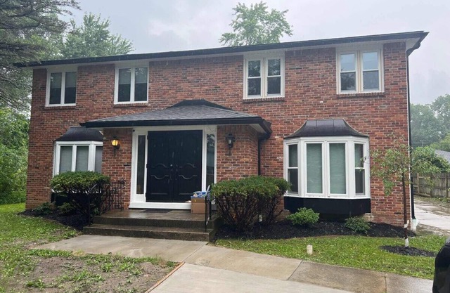 Stunning 6-Bedroom Modern Home, Perfect for Wedding Party/Family Reunion