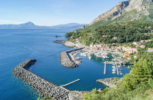 Stunning Apartment in Acquafredda With 1 Bedrooms