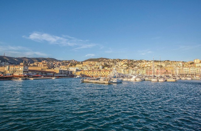 Stunning apartment in Genova -GE-