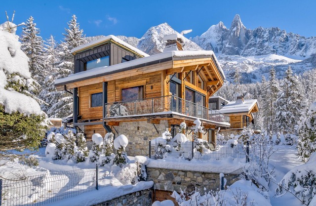 Stunning chalet incl. bkfast & cleaning services