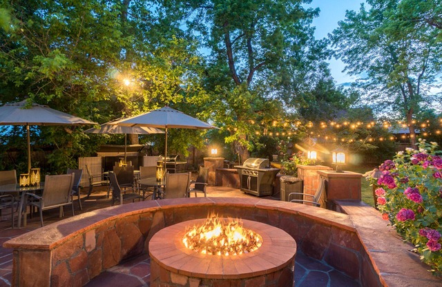 Stunning Entertaining Backyard. Spectacular Amenities. Perfect for Large Group