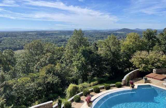 Stunning Hilltop Views w/ Saltwater Infinity Pool