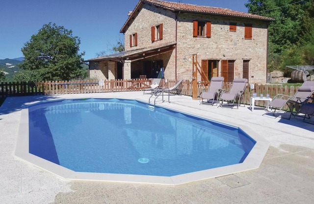 Stunning home in Pieve di Cagna -PU-