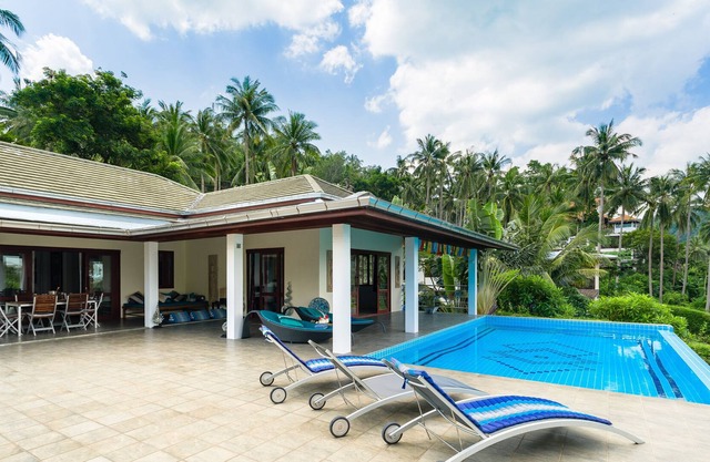 STUNNING KOH SAMUI VILLA, INFINITY POOL, SUNSET, NATURE, 1KM FROM THE BEACH