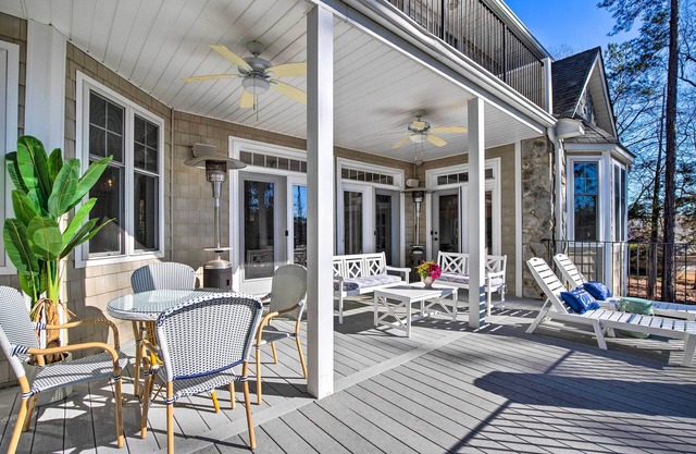 Stunning Lake Wateree Vacation Rental w/Dock