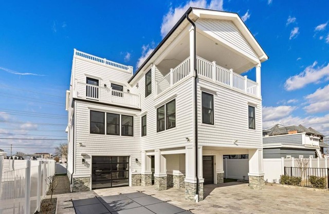 STUNNING OCEAN BLOCK W/a POOL, NEW CONSTRUCTION!