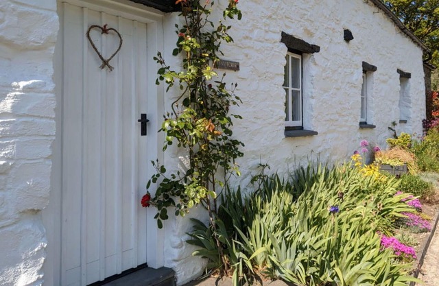 Stunning private villa for 6 guests with WIFI, TV, patio, panoramic view and parking