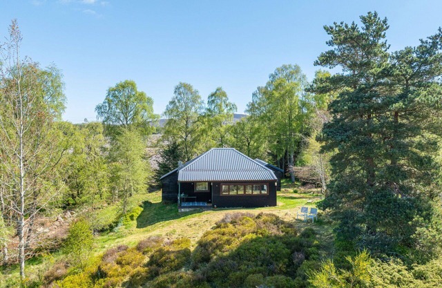 Stunning private villa for 4 people with WIFI, TV, panoramic view and parking