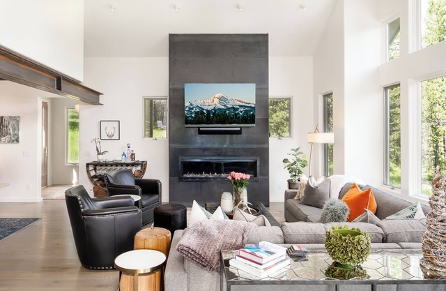 Stunning Retreat w/ Views, Privacy+Amenities Galore-Rent for Entire Ski Season!