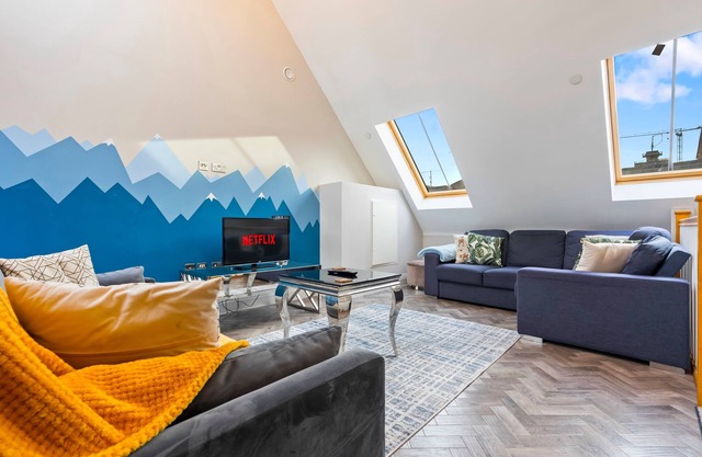 Stunning Townhouse Bham Centre