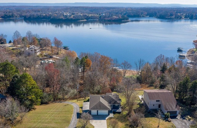 Stunning Views with a private dock and hot tub. Great for getting together!