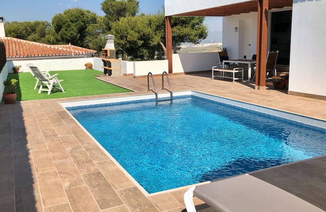 Stunning Villa near Bavaria Golf and Beach