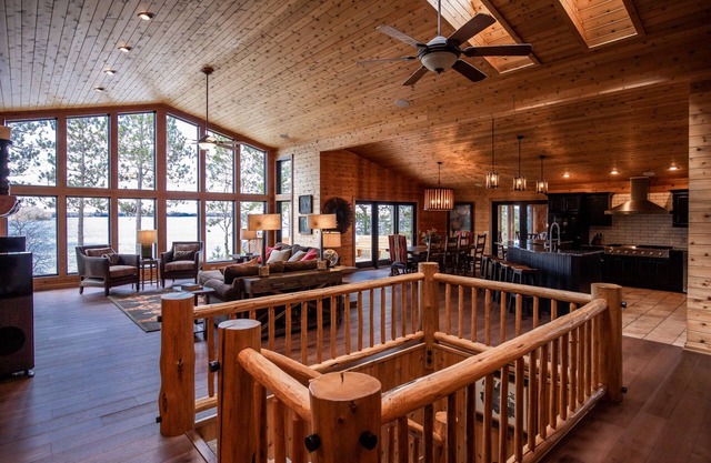 Stunning Waterfront Modern Cabin inNational Forest Saturday/Saturday Wkly Rental