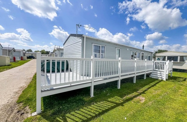 Stunning10 berth caravan with decking at Broadland Sands in Suffolk ref 20082BS