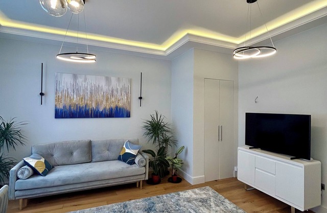 Stylish 1 Bed Flat Paddington. Free secure parking