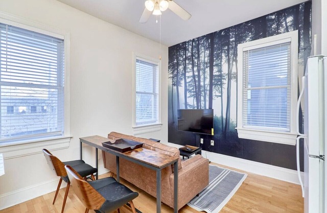 Stylish 1 Bed SLU, Fox Thtr, CWE