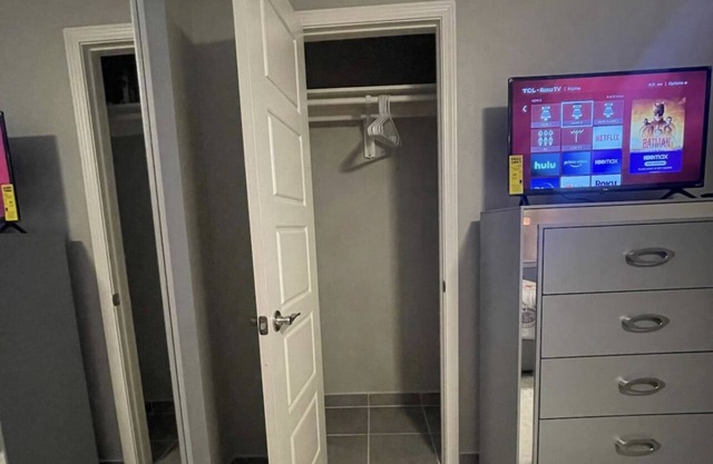 Stylish 2-bedroom unit