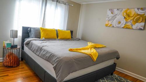 Stylish 3BR Historic Charm, Walk to Franklin Park