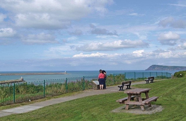 Stylish and spacious 10ft-wide caravan with one double and one twin.