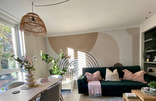 Stylish Apartment in Leafy Ealing W13