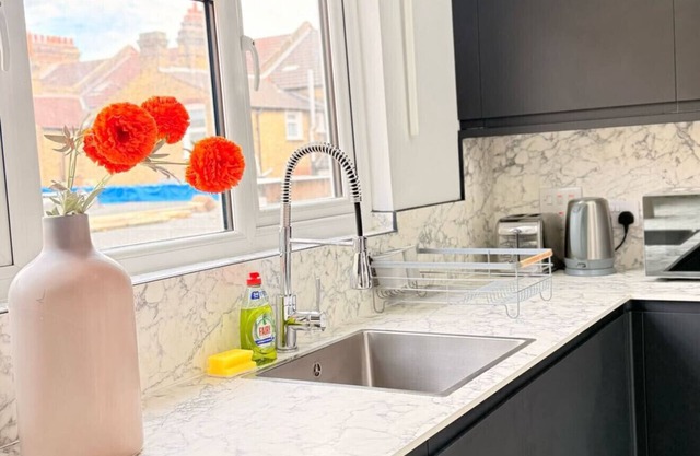 Stylish apartment close to center zone 2, London, UK