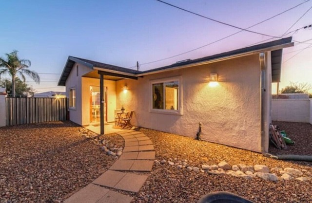 Stylish & Cozy/1 BR 1 BA/Parking/Casita