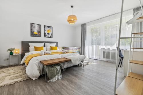Stylish Family & Business Apartment in Homburg - nahe Uniklinik - ruhig gelegen - 3 SZ - bis zu 6 Pers - Balkon - Badewanne - WLAN 250 Mb - Parkplätze - Self-Check-in