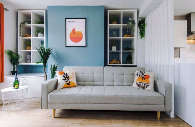 Stylish Home, incredible Location, Sleeps 5!