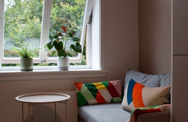 Stylish & Modern 2BR Apt, 4min Subway to Oslo City