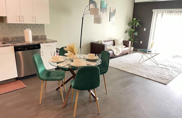 Stylish One Bedroom in Downtown Des Moines