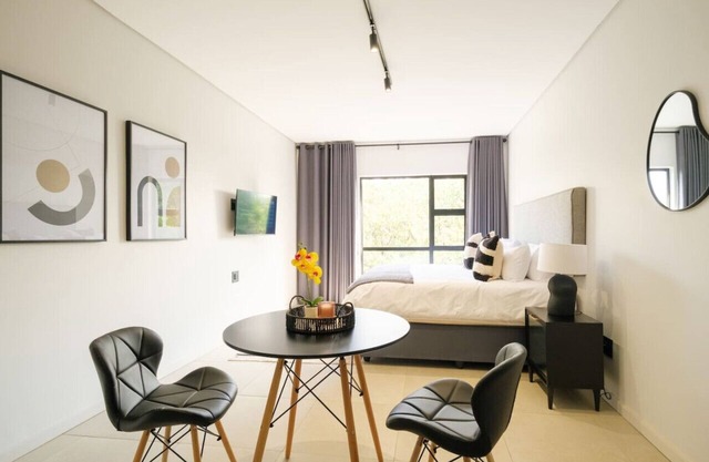 Stylish Studio on Flex on Murray 91B
