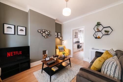 Stylish & Well Equipped Modern Home HS2, NEC, Heartlands