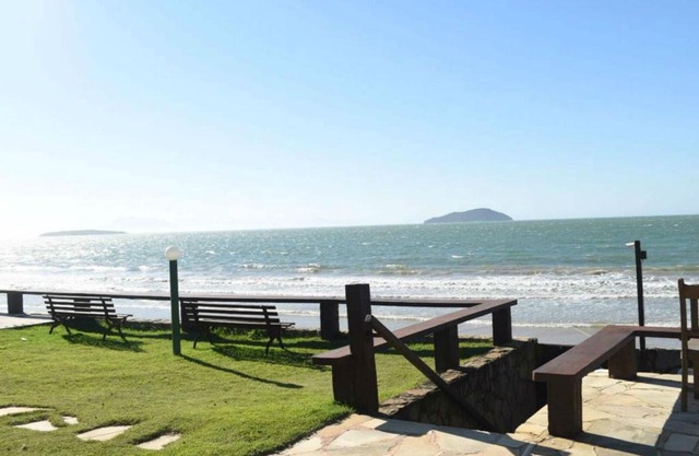 Suíte Quádrupla com vista para o mar