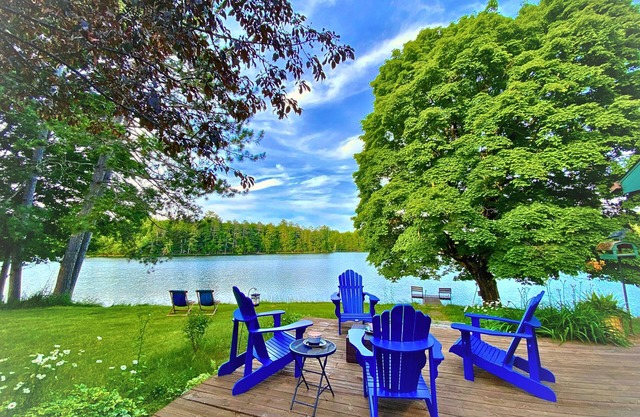 Sugar Maple at Hansen Lake, 6 Beds, Historic Charm