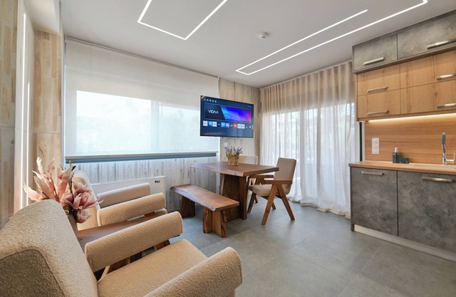 Suite 5 – Elegant & Serene Hideaway | September15 Suites